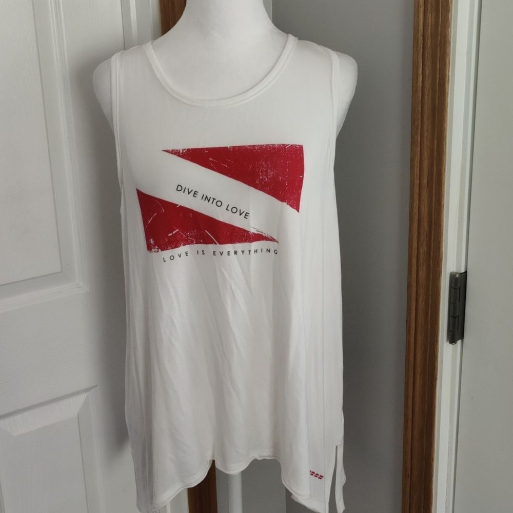 Peace Love World Dive beach tank top size small
